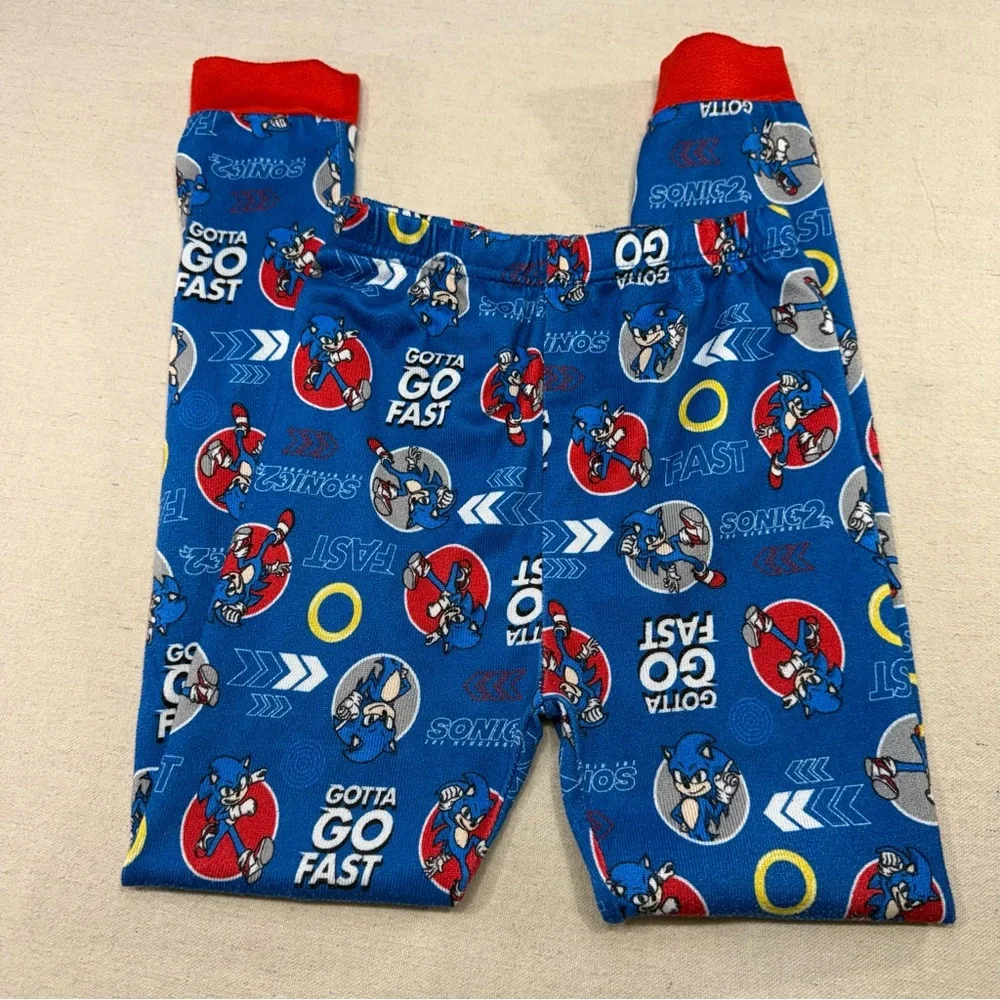 Sonic 2 - Kids Pajama Set with Fun Blue and Red Design - Size 8